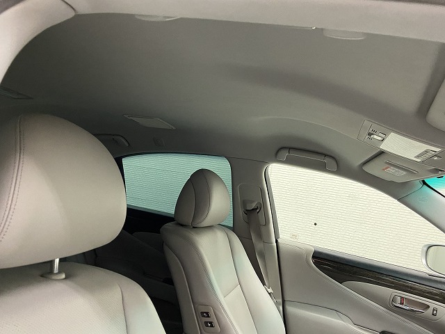 2006 Lexus LS | Autorec Enterprise, Ltd.