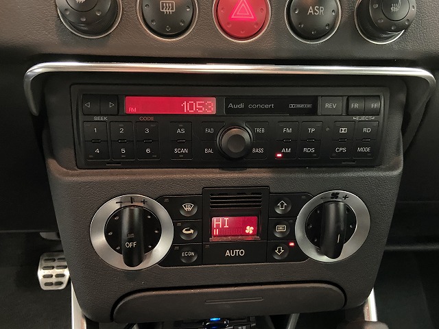 Päivittää 54+ imagen audi tt 2000 radio