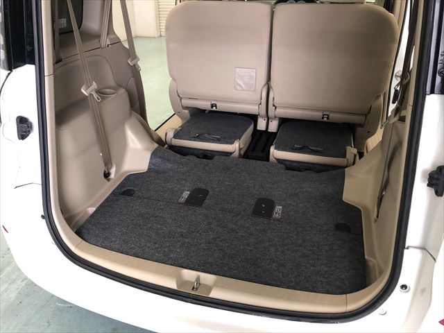 2006 Toyota Sienta | Autorec Enterprise, Ltd.