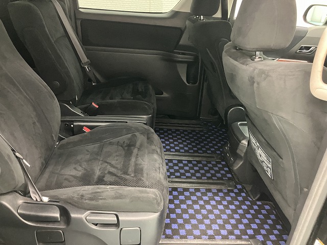 2009 Toyota Vellfire | Autorec Enterprise, Ltd.